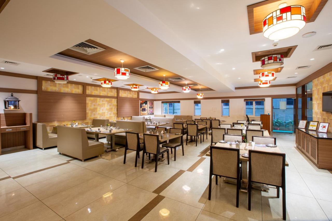 Hotel Saradha Grande Pudukkottai Екстер'єр фото